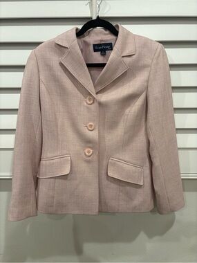 Light Pink Evan-picone Three Button Suit Jacket Size 6
